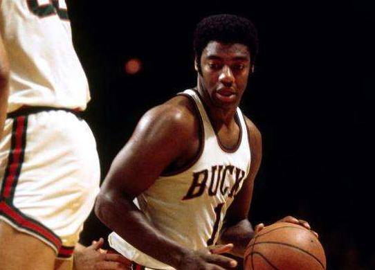 说到国际性 说到国际性