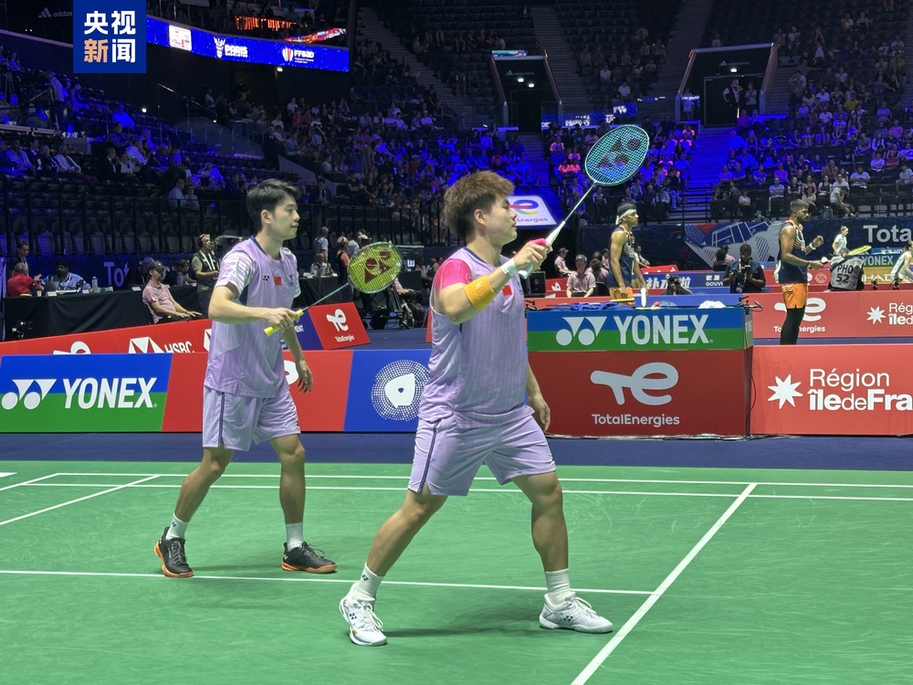 肋部通道和 肋部通道和