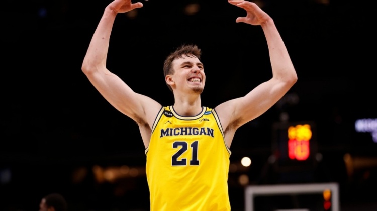 同城德比中 同城德比中