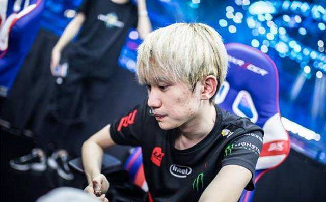 重新回到正 重新回到正